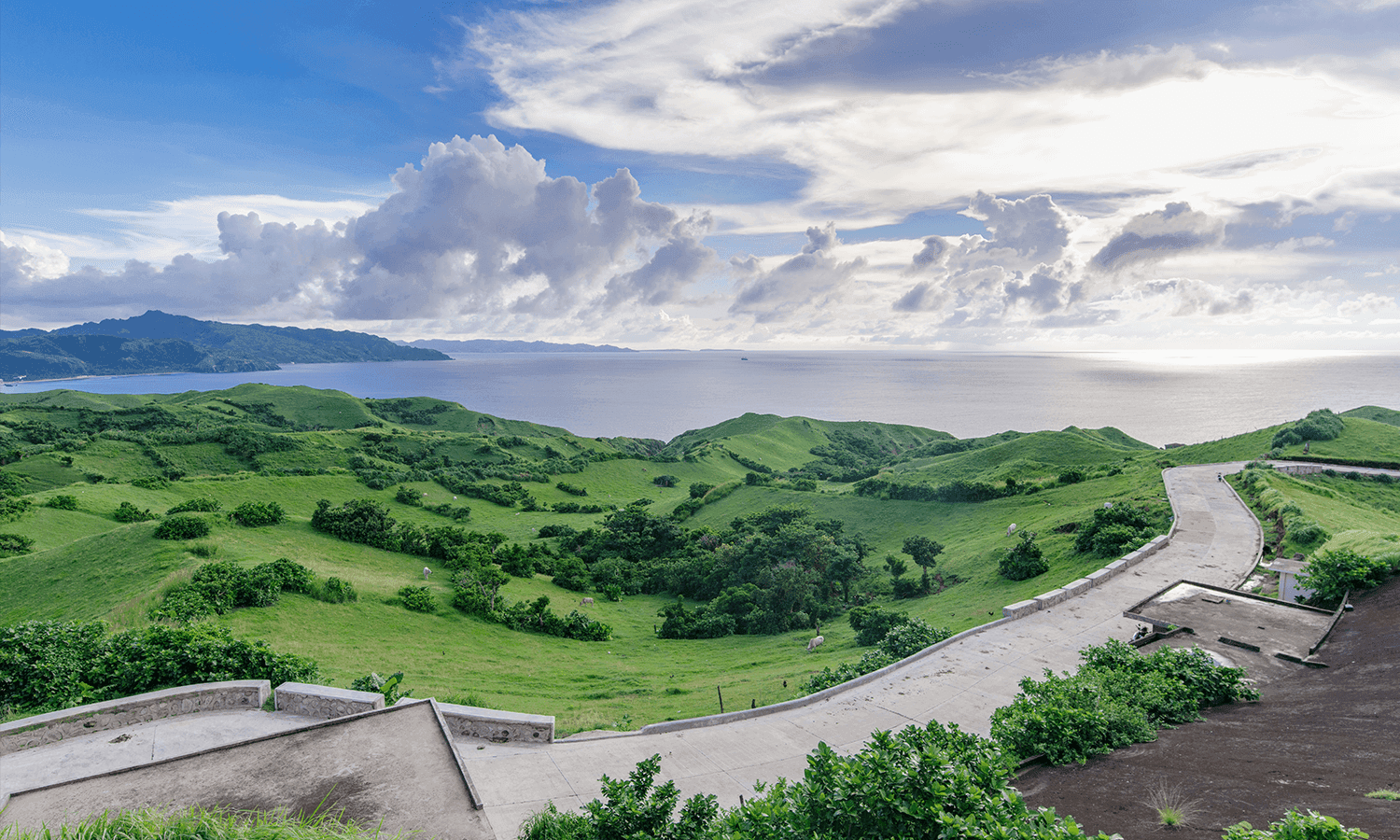 Vayang Rolling Hills